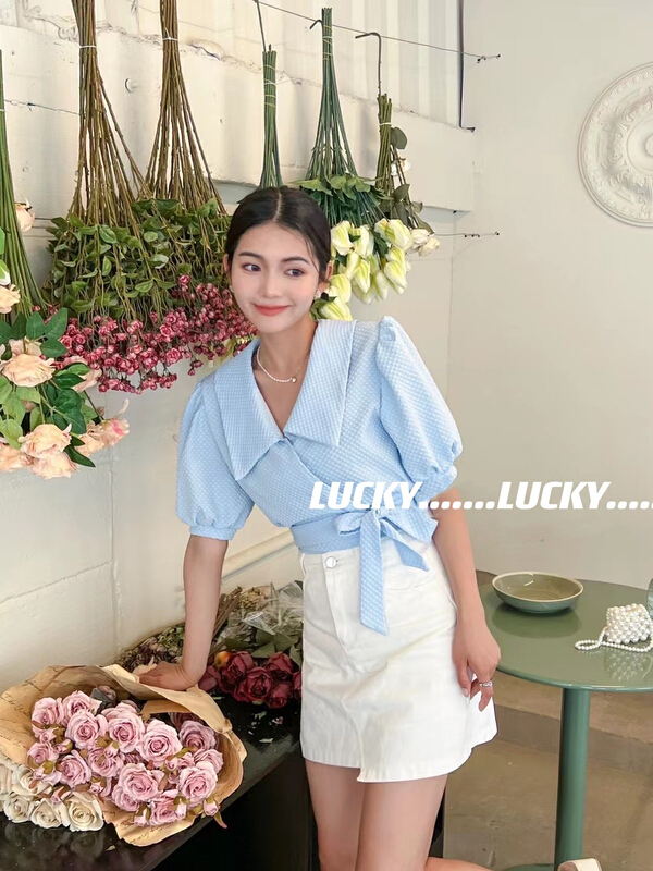 New in early summer! [lucky] simple solid color versatile shirt (excluding necklace) 8617# zxx