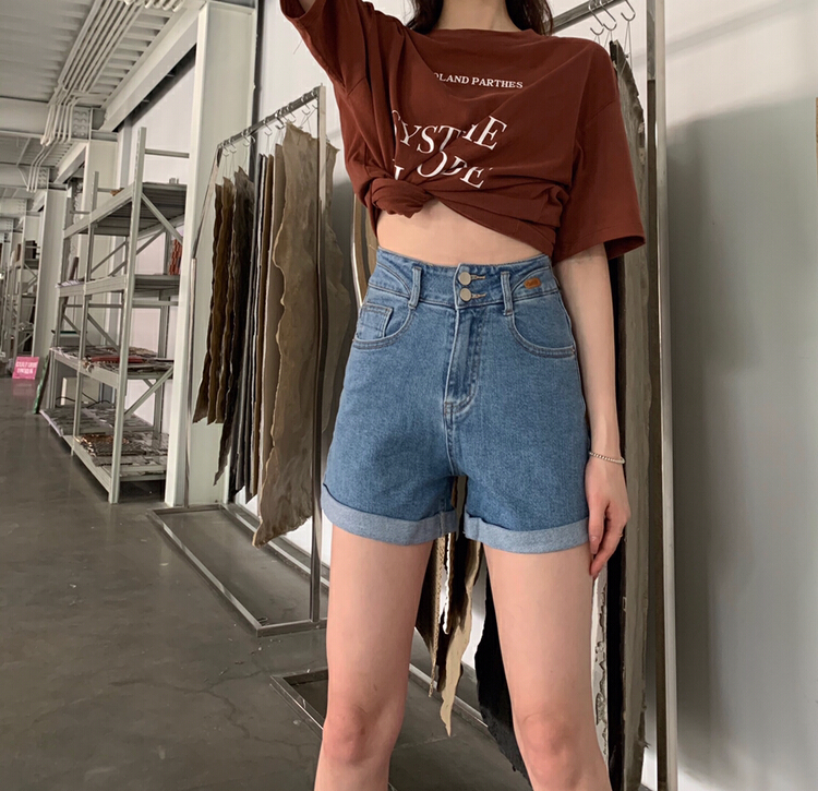 Original price 84.90! [1980] Korean double row button cuffed A-shaped denim shorts 30607# zyh