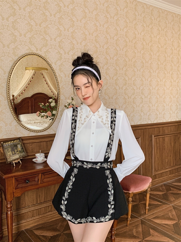New in early summer! [pan] unique embroidery design, versatile high waist strap pants 00354# PCZ