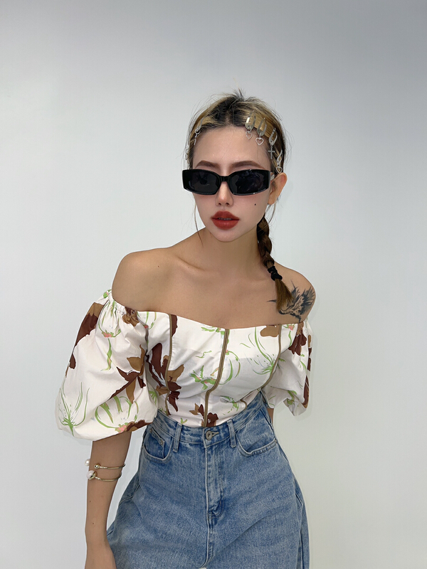 [d.two D2] temperament printed bubble sleeve straight neck short shirt 2221216# CSX