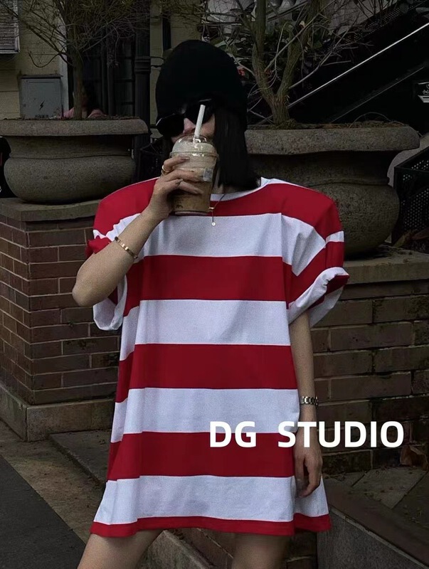 [East room] shoulder pad stripe Pullover short sleeve T-shirt 9301# WTT