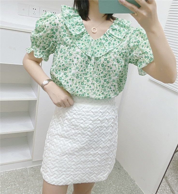 New in early summer! [sv7] lotus leaf collar small fresh broken flower aging shirt 6012# CLS