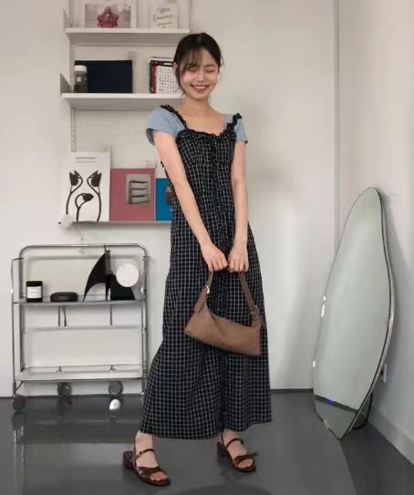 New in early summer! [ISO Korean] gentle wind lattice suspender dress 66110# hjy