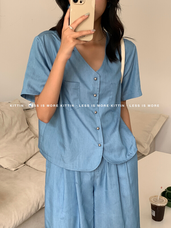 goods in stock! New in early summer! [Kittin] Korean version simple V-neck shirt 8390# L