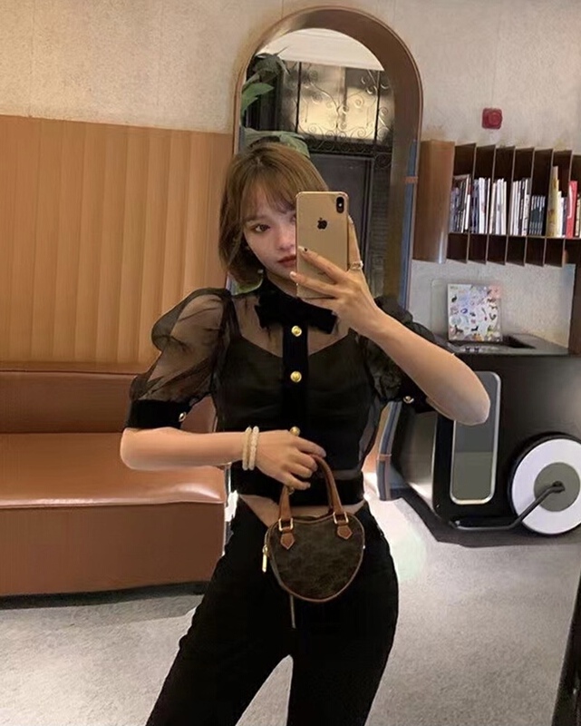[Linna] French style small fragrance style blouse + net color inner strap vest suit (with bow) 82740# zxx
