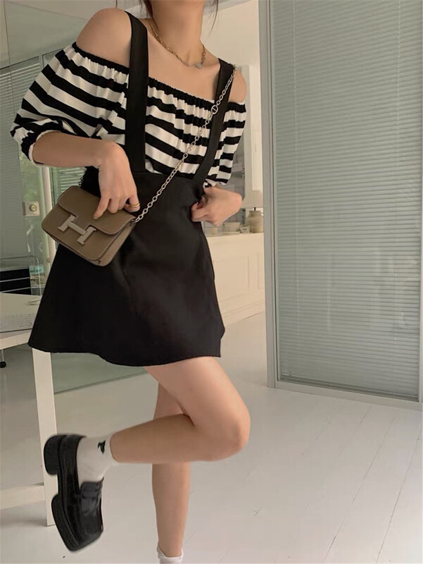 [lucky. Bibi] Korean striped blouse + waist closing suspender skirt two-piece suit 1023# cqw