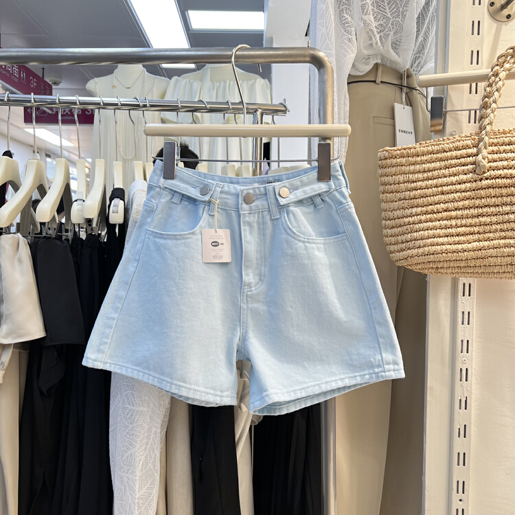 [meet me] relaxed and comfortable versatile denim shorts 61269# ll
