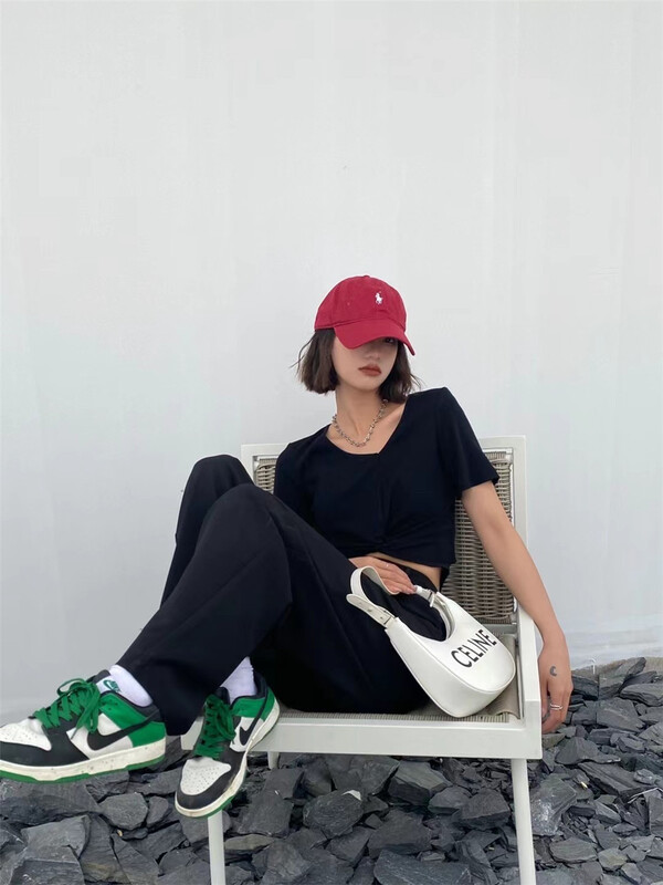 New in early summer! [black + white] Korean version of spice girl's scheming trend blouse 2s02596m# lwy