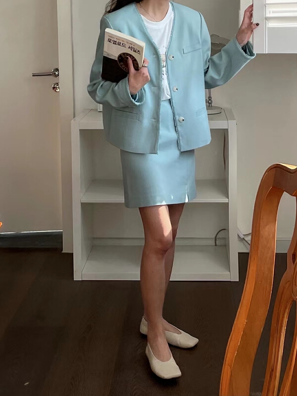 New year in early spring! [ever true] Korean small fragrance coat + versatile lady skirt suit 23175# CLS