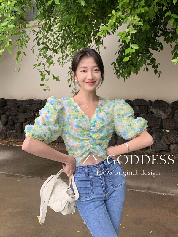 初夏上新!【ZY】法式可鹽可甜網紗碎花小衫  68232#  OZQ