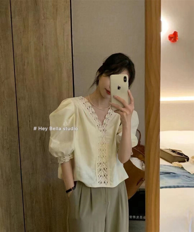 [hey Bella] V-neck versatile slim shirt 2866# ll