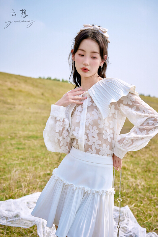 [Yun Xiang (formerly IN STYLE & MC)] Doll Collar Printed Chiffon Shirt 336# WPL