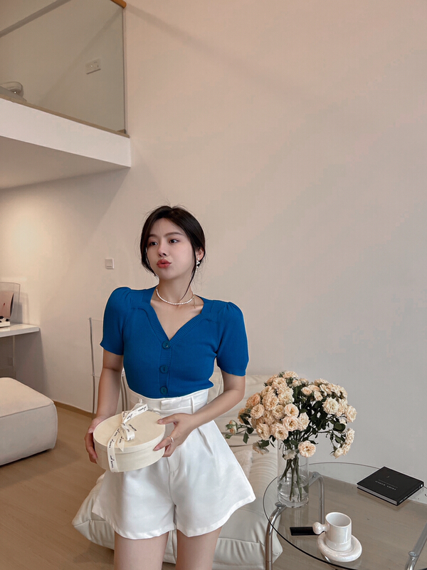 [Cr] V-neck single breasted comfortable bubble sleeve shirt 081-1# PCZ