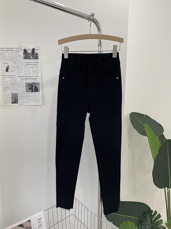 New in early summer! [Zoe Han cowboy] versatile skinny jeans with holes t3168# ozq