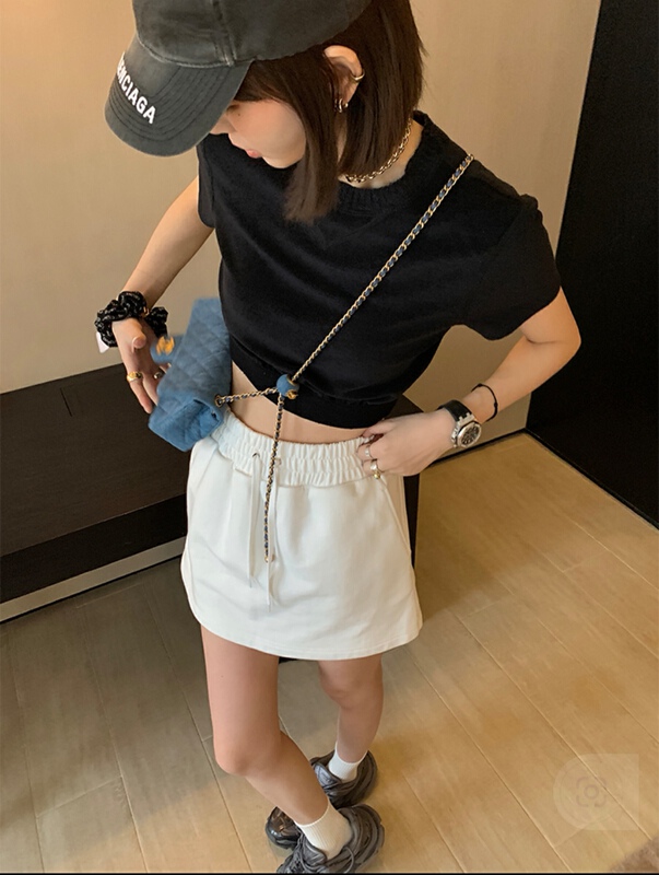 [pan] fashionable and foreign style, minority, short style, leaky back bandage sweater 00496# PCZ