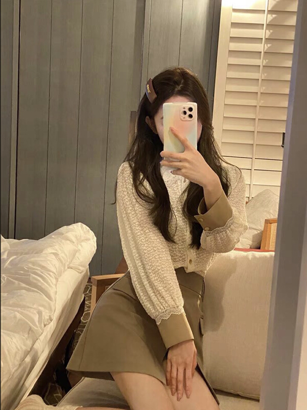 New year in early spring! [Dai Dai] Ruffle hem stitched temperament shirt 03067# L