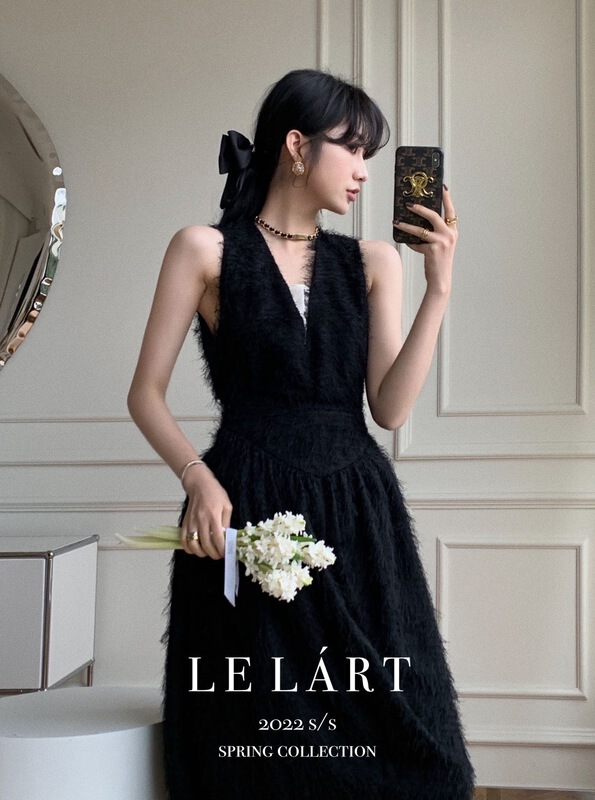 goods in stock! New year in early spring! [le lart] French pure desire wind Plush high waist flower bud skirt ll1970# jhy