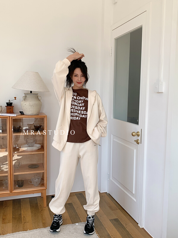New year in early spring! [MRA] Korean style versatile HOODED JACKET + casual pants set j2117# zxl