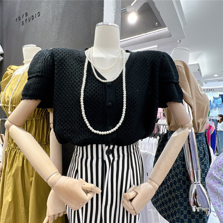 現貨!初夏上新!【YOYO 優優服飾】V領泡泡袖短袖針織開衫  1089#  XYJ