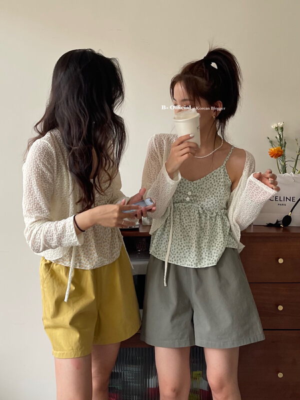 goods in stock! New in early summer! [B plus] ins floral suspender Vest + solid color sunscreen shirt set 22-9207-2# HBx