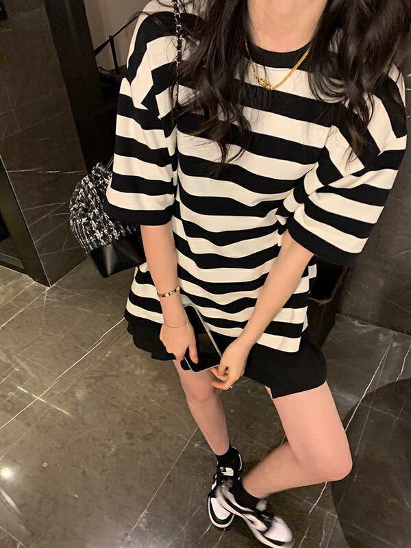 New in early summer! [wgwe] Korean loose stripe short sleeve T-shirt 1253# PCZ