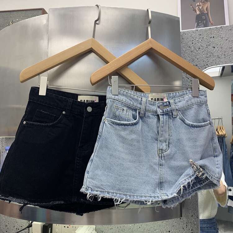 New year in early spring! [X1] design sense: retro, foreign style and thin skirt pants t391# LSL