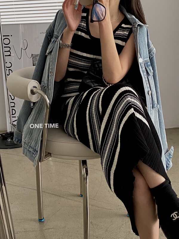 New year in early spring! [one time] crew neck striped vest dress 21029-1# CLS