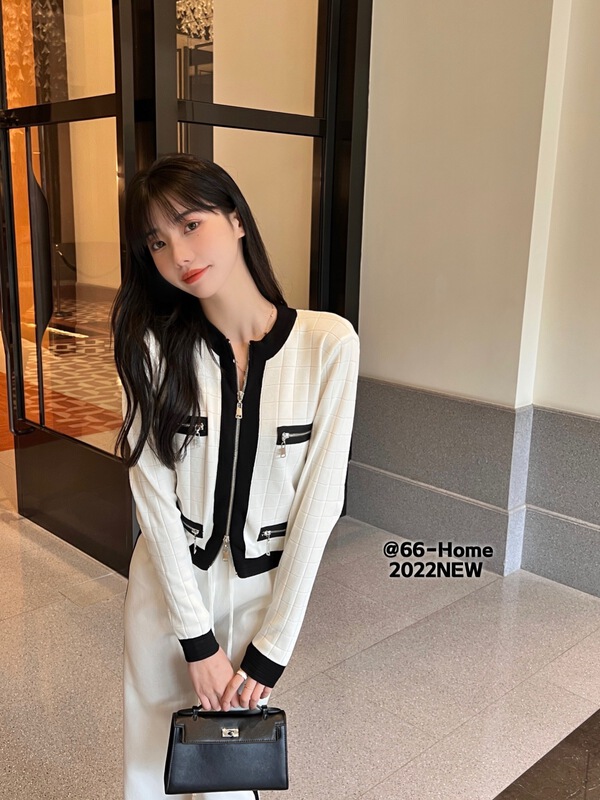 New year in early spring! [66 home] Korean color contrast zipper knit cardigan + simple and clean loose pants set ys1-6710# PCZ