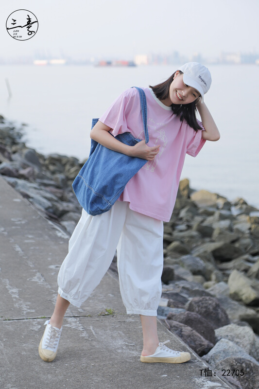 [original of three plain clothes] literary and artistic age reducing printed short sleeved T-shirt 22705