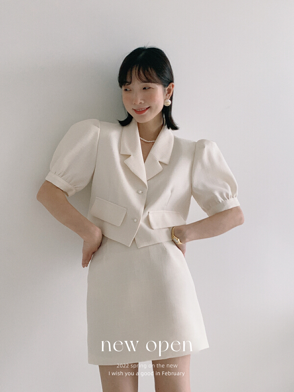 New in early summer! [new open] retro bubble sleeve short sleeve Lapel short jacket + high waist slim skirt set hz22577# zxl