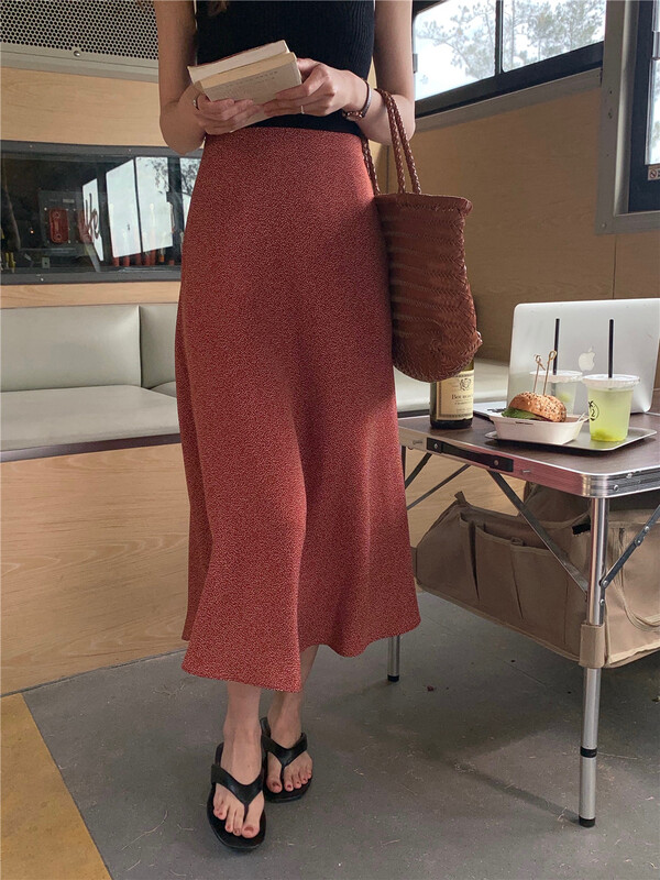 New year in early spring! [simnice] Korean version solid color retro temperament medium length skirt 2229# cqw