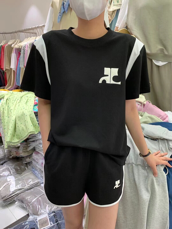 Spot! New in early summer! "RAINBOW" contrast short sleeve T-shirt casual Joker shorts set 08121# WTT