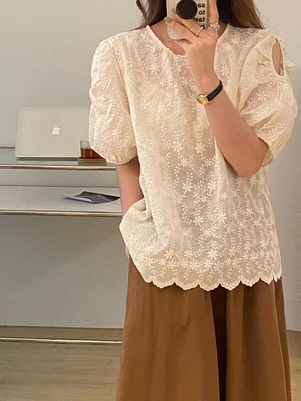 [tototellme] Korean version of simple embroidered blouse (sold separately) 24140# HBx