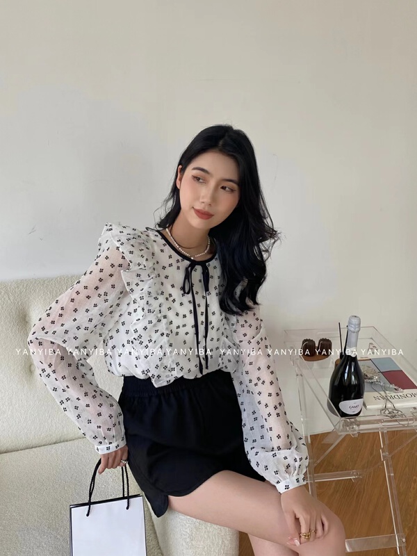 New in early summer! [yanyiba] Korean round neck versatile color matching shirt 092018# CSX