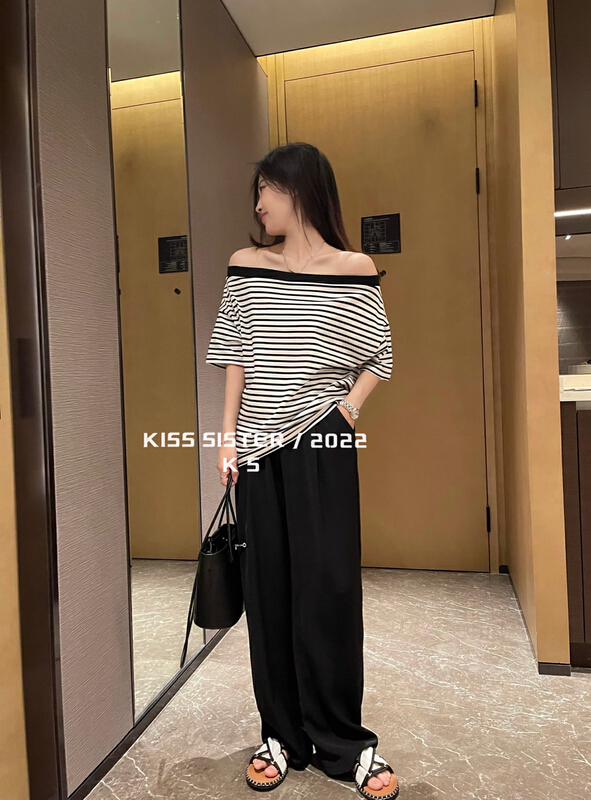 [kiss sister] temperament stripe off shoulder short sleeve T-shirt 9188# ozq