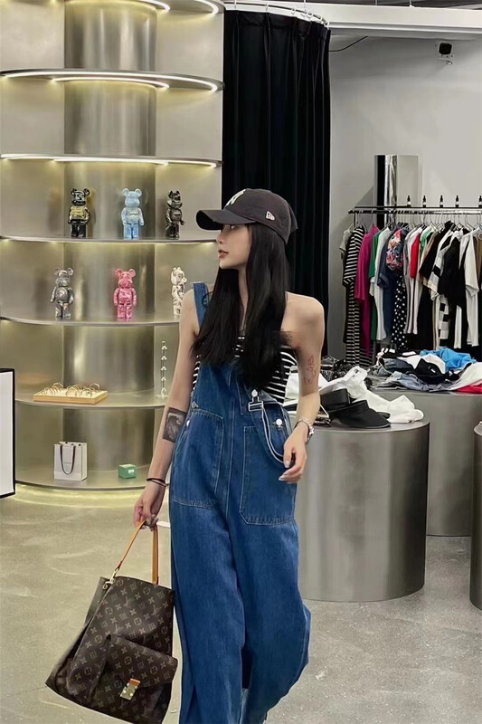 [Yan Zhen] Korean pocket design loose denim strap pants 6178# PCZ