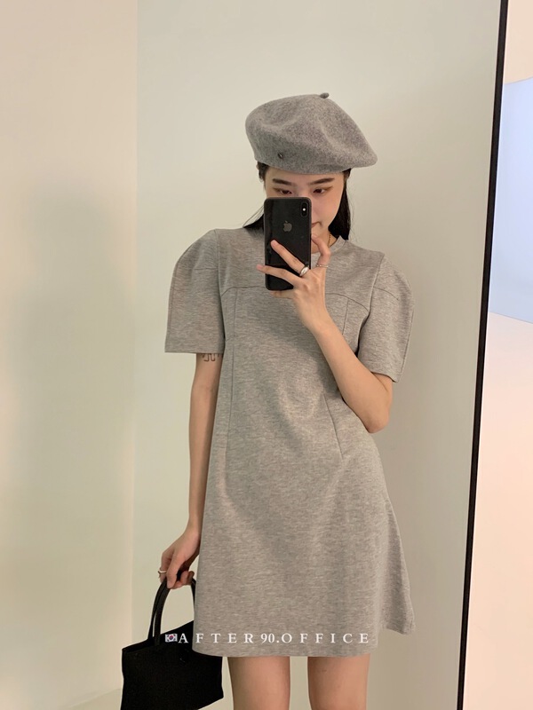 New in early summer! [after. 90] simple temperament round neck design bubble sleeve dress 6705# ll