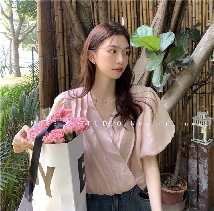 [miss. C studio] gentle wind V-neck crimping short shirt 2516# zxx