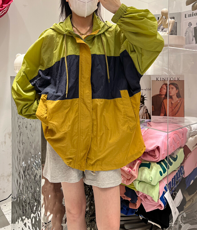 [Qixi] hooded color matching loose sunscreen shirt 6097# XYY