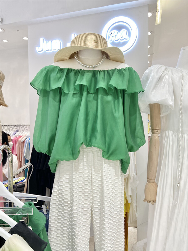 [Jun Jun] versatile fashion one line lotus leaf collar blouse (only selling blouses) 168855# CLS
