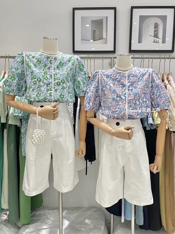 New in early summer! [miss. Y] Korean Vintage flower bubble sleeve shirt 8997# zxx