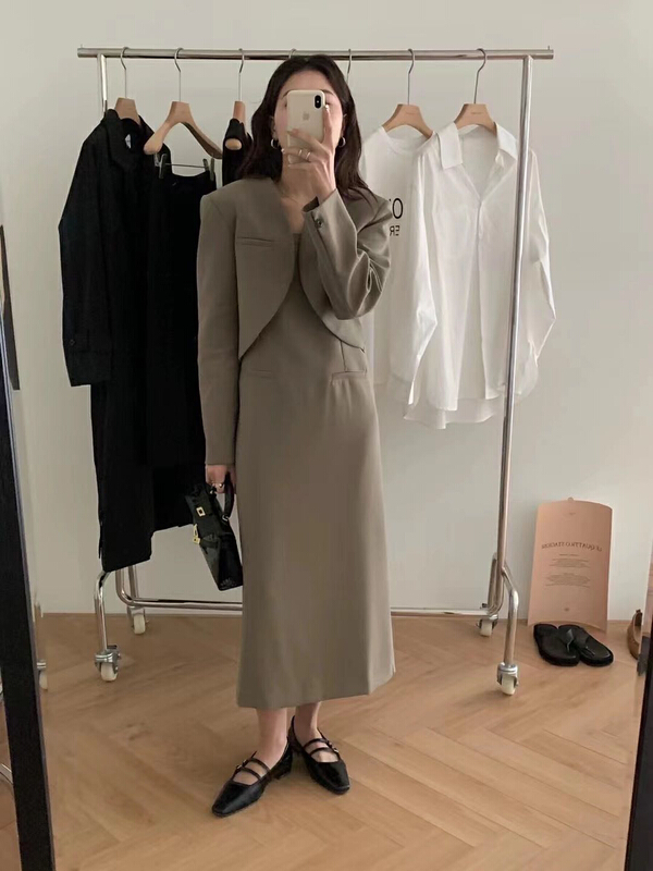 goods in stock! New year in early spring! Zoe dress + Zoe dress