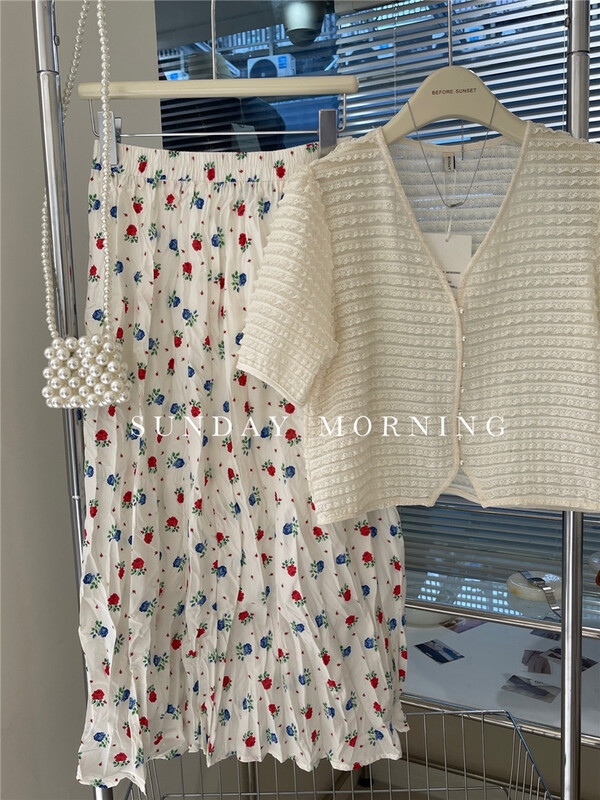 [Sunday morning] elastic waist versatile floral medium length skirt 6981# zjy