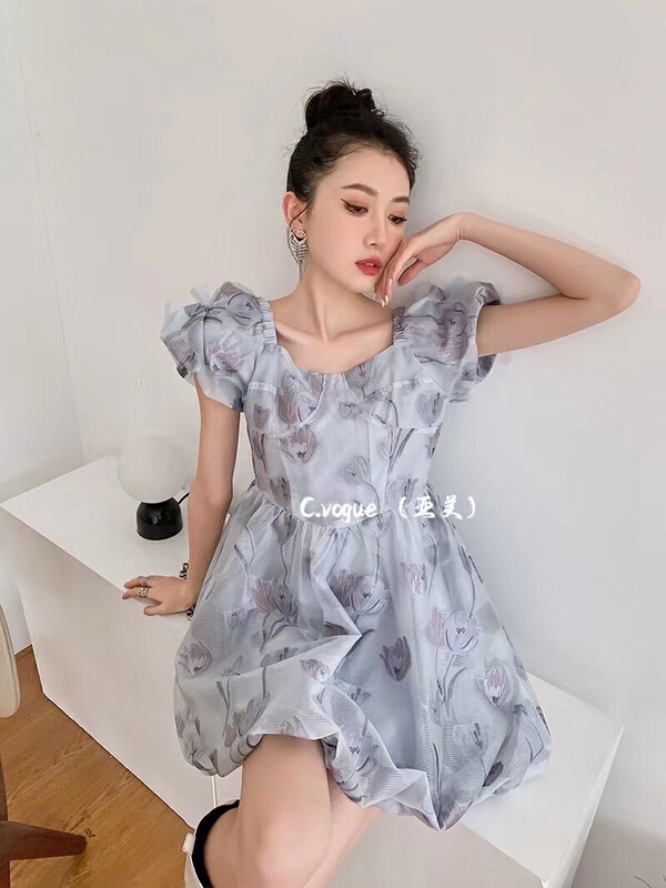 [c.vogue] French retro bubble sleeve sweet and spicy waist closing puffy dress 8898# PCZ