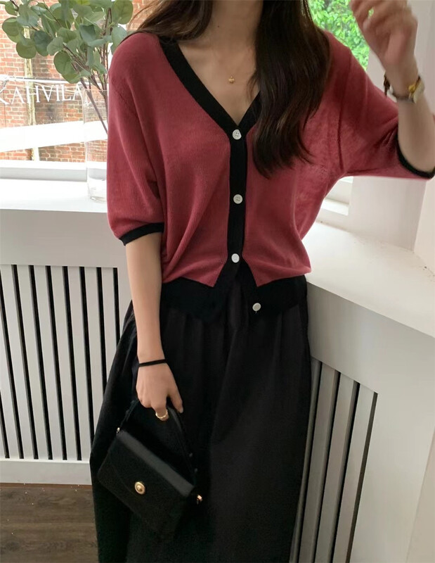 goods in stock! New in early summer! [buyer's selection] Korean color contrast short sleeve sweater 8011# XJ