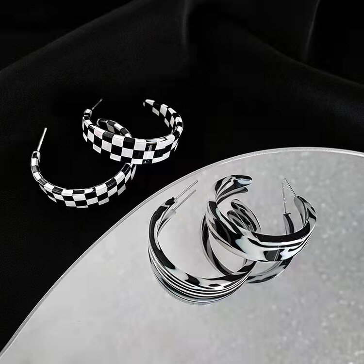 [inside] European and Korean fashion atmosphere versatile Earrings r1921# zxl