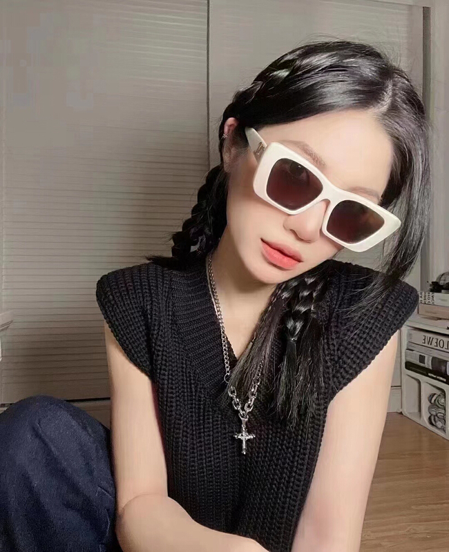 [fiber color scarf glasses] trendy anti ultraviolet Sunglasses (randomly distributed in the box) 3610# LSL