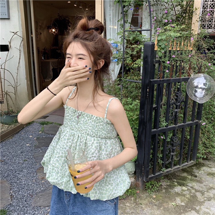 [timely rain] Han Feng ins small fresh and sweet foreign style, age reducing minority flower vest / sling 47205# WPL