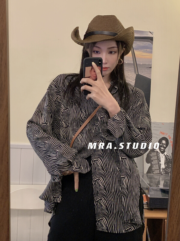 New year in early spring! [MRA] light European fashion zebra shirt j2103# zxl