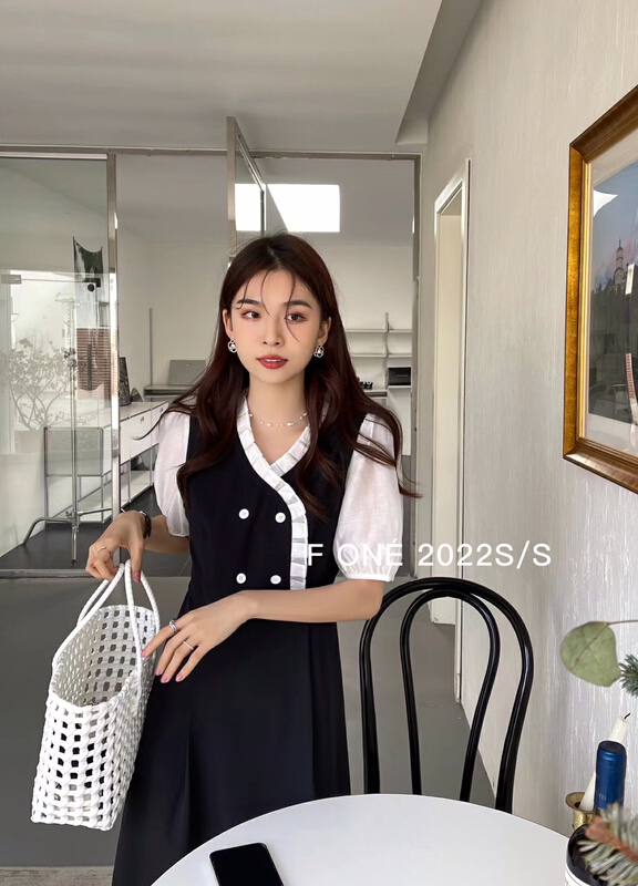 [f one] temperament small V-neck bubble sleeve dress 56123# WPL